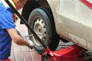 江阴附近拖车24小时服务热线电话